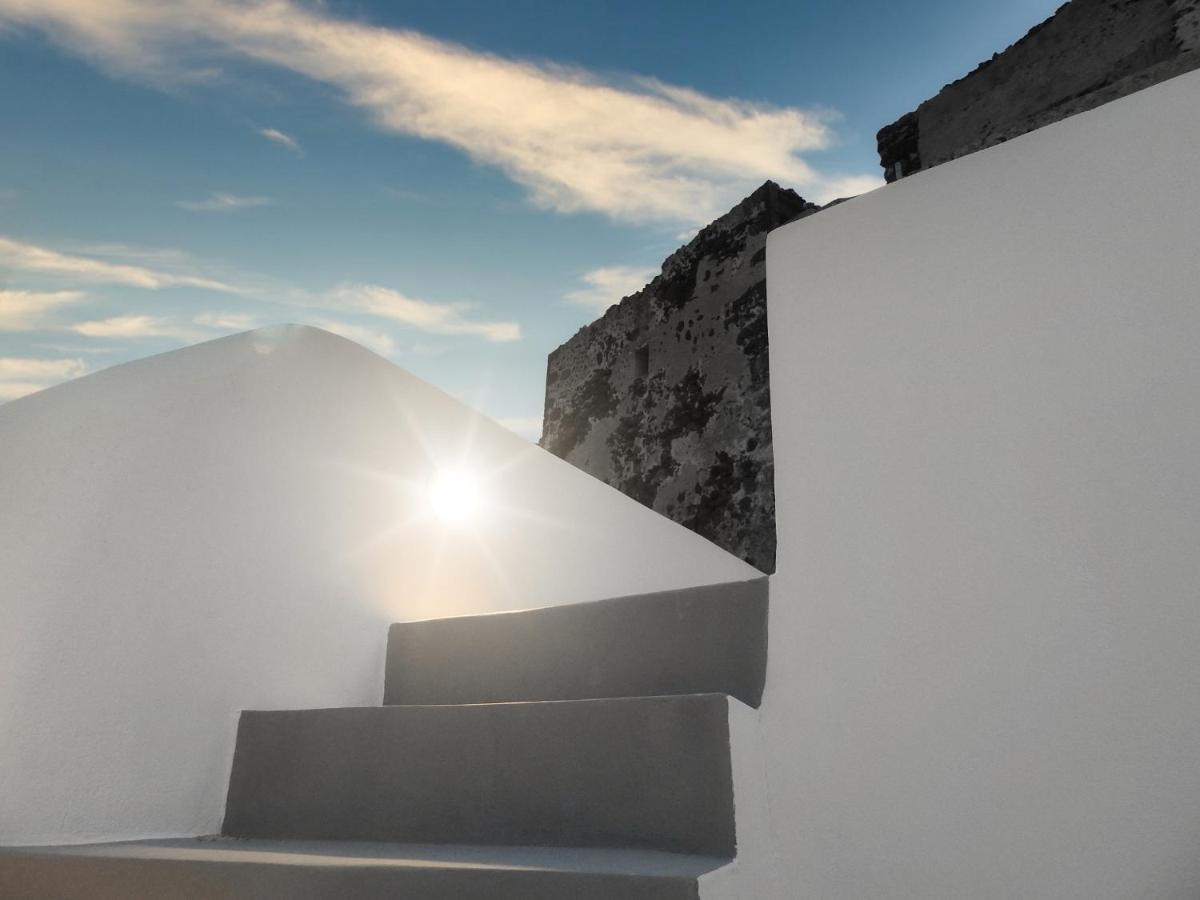 Golden Stone Santorini Suites Akrotírion Exterior foto
