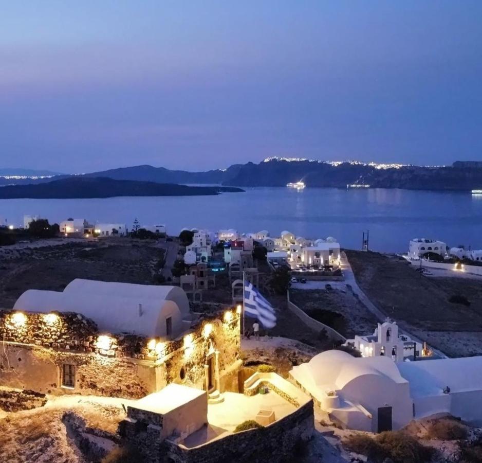 Golden Stone Santorini Suites Akrotírion Exterior foto